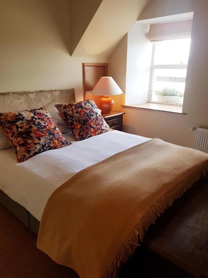 Chapel Meadow Lodge Clonard ภายนอก รูปภาพ
